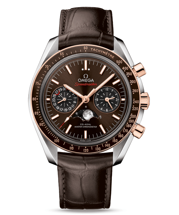 Produktbilde av Omega Speedmaster Moonwatch Co-Axial Master Chronometer Moonphase Chronograph 44.25 MM med brun urskive og brun skinnrem. Ref. O30423445213001.