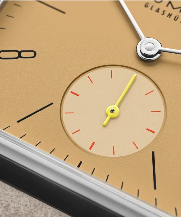 NOMOS Glashütte Tetra Ochra 30x30mm Ref. 437 - Bilde 4