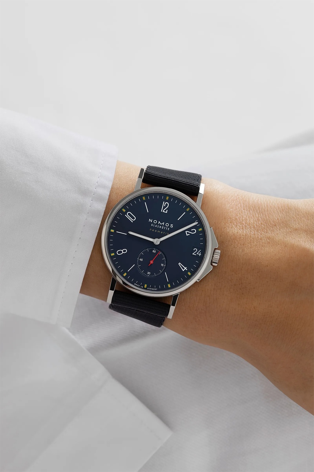 NOMOS Glashütte Ahoi Neomatik 38mm Date Atlantic Ref. 518 - Bilde 8