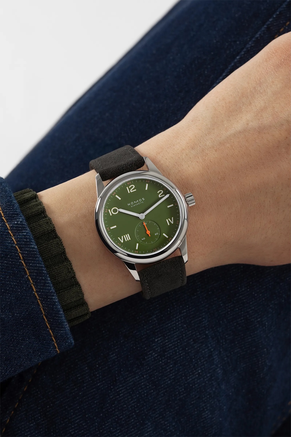 NOMOS Glashütte Club Campus All Olive 36mm Ref. 707 - Bilde 9