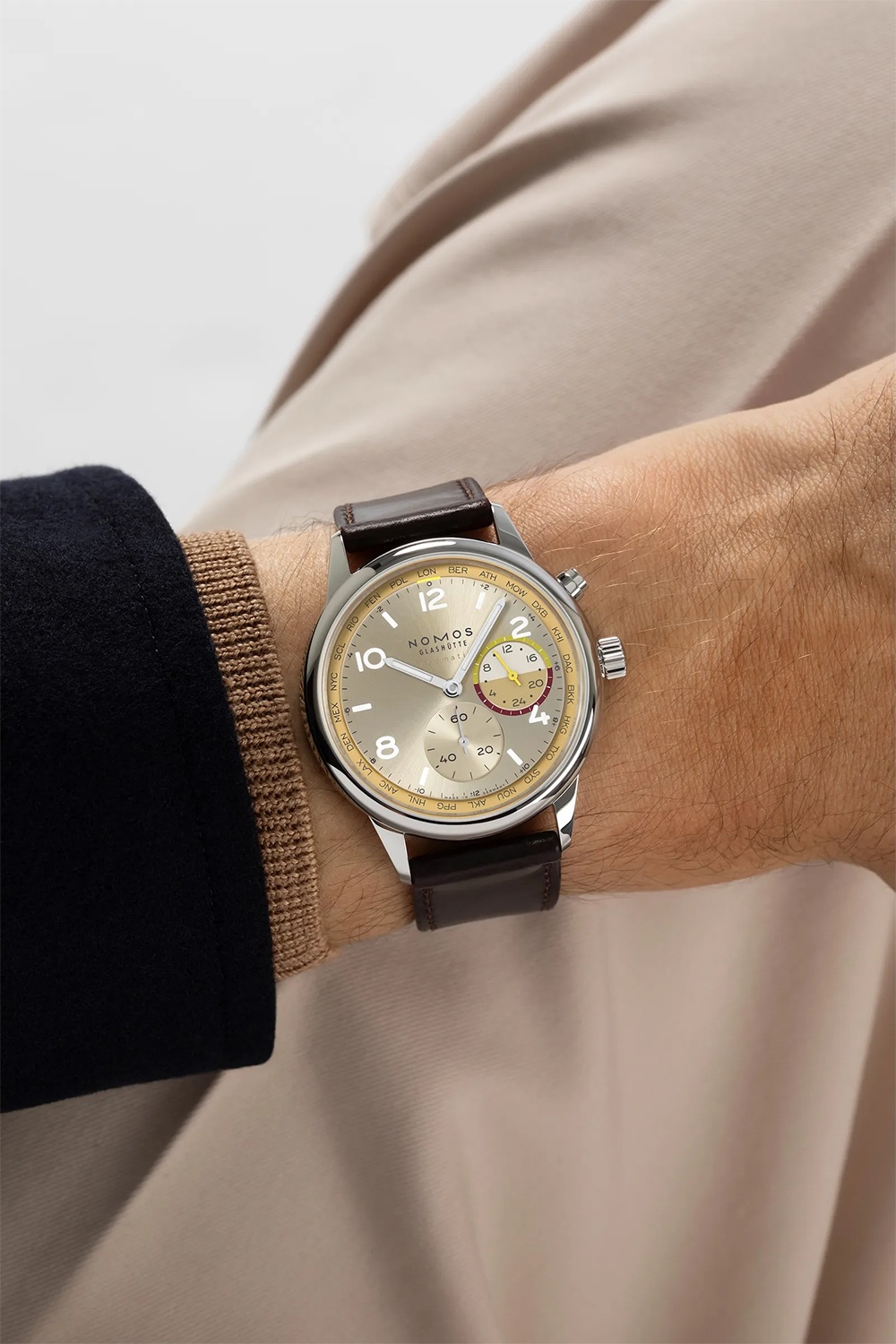 NOMOS Glashütte Club Sport Neomatik Worldtimer Reverie 40mm Ref. 790.S11 - Bilde 11