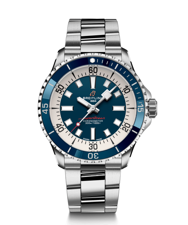 Produktbilde av Breitling Superocean Automatic 42 med blå urskive og stållenke. Referanse. A17375E71C1A1.