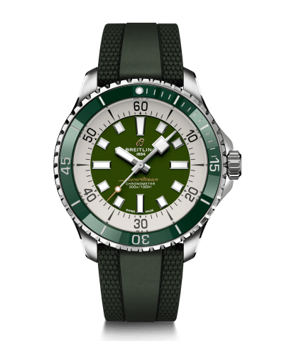 Produktbilde av Breitling Superocean Automatic 44 med grønn urskive og grønn gummirem. Ref. A17376A31L1S1