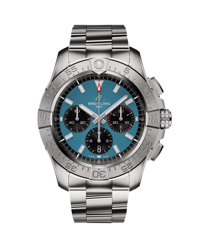 Produktbilde av Breitling Avenger B01 Chronograph 44 med blå urskive på stållenke. Ref. AB0147101C1A1.