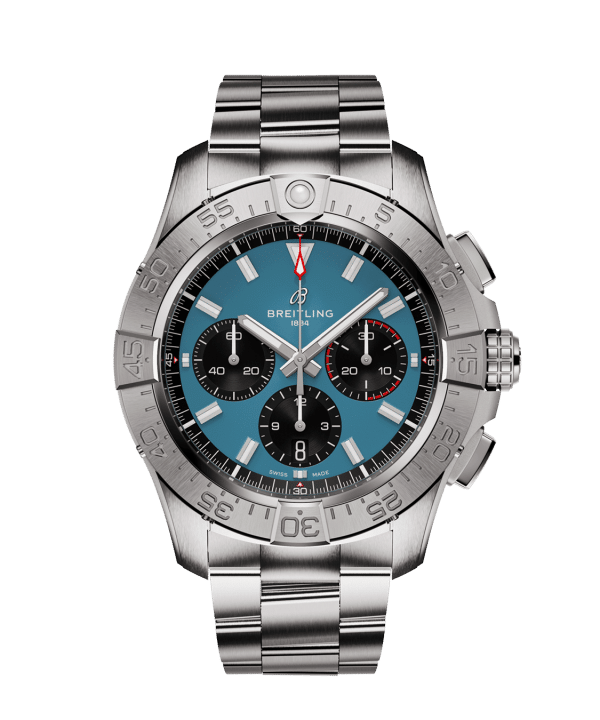 Produktbilde av Breitling Avenger B01 Chronograph 44 med blå urskive på stållenke. Ref. AB0147101C1A1.