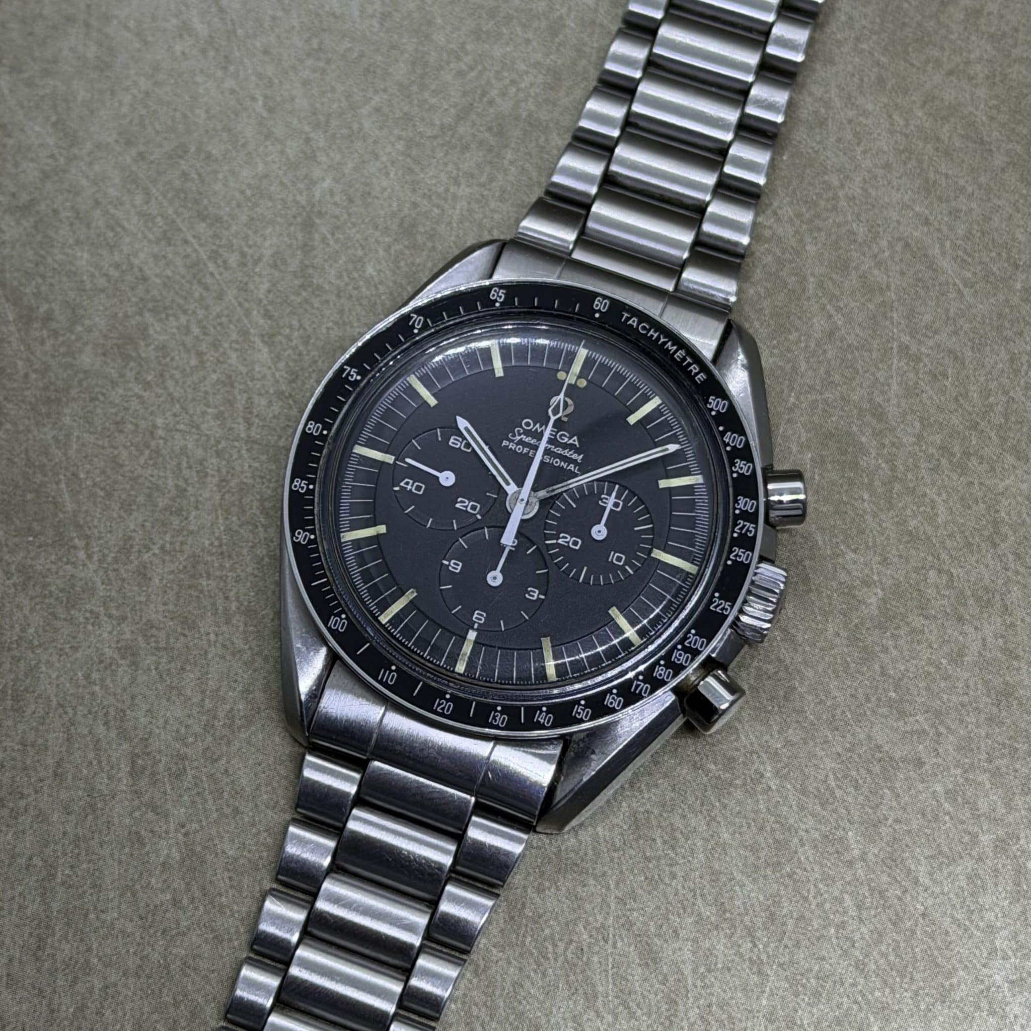 Omega Speedmaster «Pre-Moon»