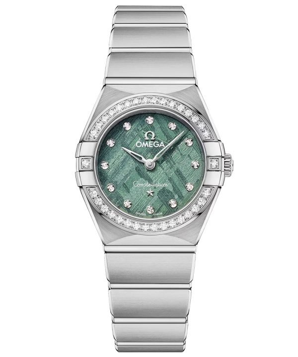 Produktbilde av Omega Constellation 25mm med grønn urskive på stållenke. Ref. O13115256099001.