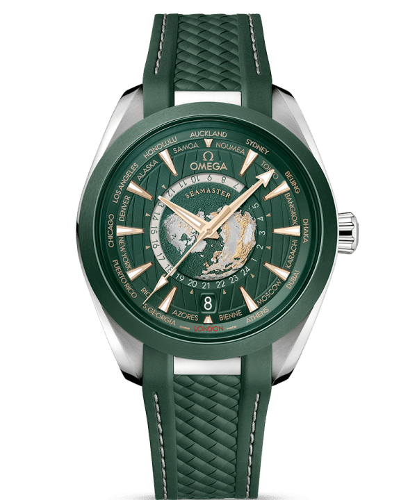 Produktbilde av Omega Seamaster Aqua Terra 150M Co-Axial Master Chronometer GMT Worldtimer 43MM med grønn urskive og grønn gummirem. Ref. O22032432210001.